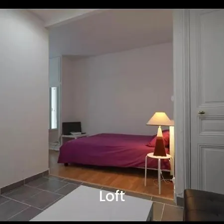 Pres De La Porte Maillot Apartment
